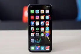 iPhoneXs发布之后，iPhoneX就停产，它为何成为最短命苹果手机？视频封面