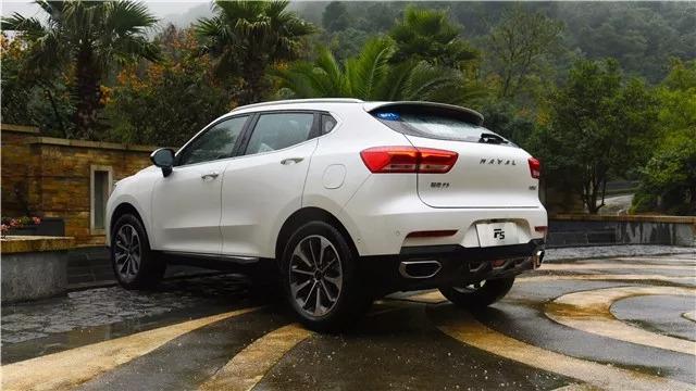 试驾哈弗F5丨专为“收割”90后而来？试过才知道