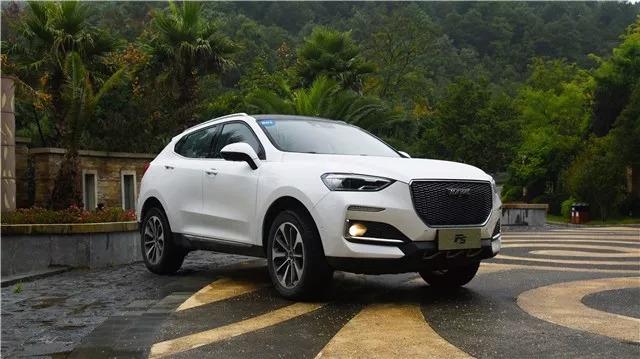 试驾哈弗F5丨专为“收割”90后而来？试过才知道