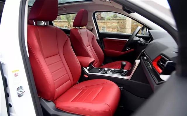 试驾哈弗F5丨专为“收割”90后而来？试过才知道