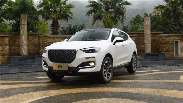 试驾哈弗F5丨专为“收割”90后而来？试过才知道