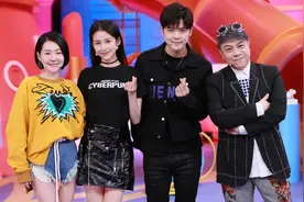 颖儿参加节目，注意坐下的姿势了吗？付辛博：裙子白穿了！视频封面
