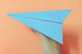 纸飞机这样折飞得又高又远，折法简单易学，为孩子收藏了！