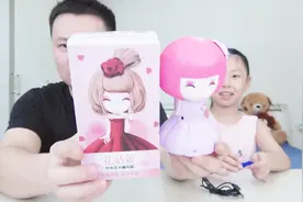 李大神和桐桐试用“花姑娘小风扇”，想要吹风，还得摘掉头视频封面