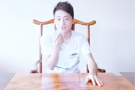 魔术揭秘：香烟是如何塞进鼻子中的？视频封面