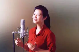 歌手陈敏翻唱《山茶花》磁性歌喉倍感亲切视频封面