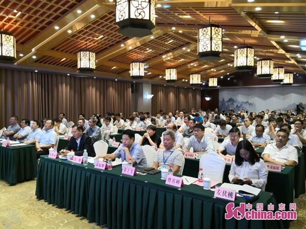 山东梁山工程机械展