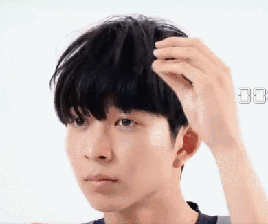 内扣中长直发 清新甜美气质直击男生心房(男生中长发发型图片) - 冷求