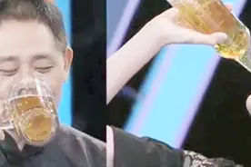 大连国际啤酒节饮酒冠军，喝起酒来就是豪爽，这速度也太快了吧视频封面