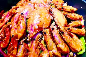 夜宵档的热门夺冠选手，足以秒杀一票“群众”视频封面