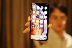 12799元的iPhone XS Max上手，是心动的感觉视频封面