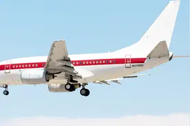 世界最神秘航空公司——飞往51区的珍妮特航空班机降落视频封面