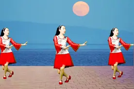 八月十五《中秋佳节》祝福您家庭美满，幸福又安康，中秋快乐！