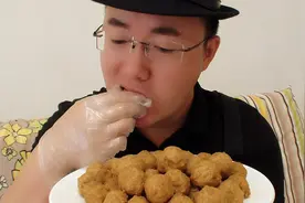 纯肉炸丸子，这样吃真是爽，一人吃3斤，越嚼越香