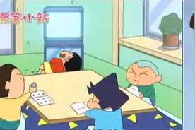 好朋友就是：虽然聚在一起 却依然各自玩各自的 但也不会觉得尴尬