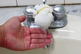 教你自制简易净水器，以后家里天天用上干净水，简单实用视频封面