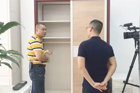 佛山电视台南海频道《产业最前线》专访凯信慧全铝家居张铭昭！视频封面