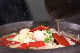 火哥的菜：川味酸菜鱼正宗做法，肉质细嫩，汤酸鲜美，富含蛋白质视频封面