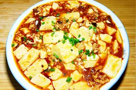 嫩豆腐这样做才下饭，一顿吃3碗饭，一盘不够吃，又香又入味