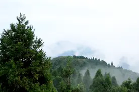 宅在家也能畅游四海五岳：如何邂逅衡山日出