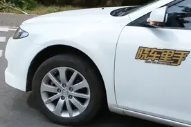 行车时轮胎发出嗡嗡的声音，应该怎么解决？视频封面