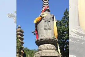 画着动车、汽车，少林寺这塔大有来头