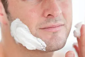 教你在家自制剃须泡沫，方法简单看一遍就会，成本低效果又好！