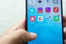 如何查看已删除人的微信动态呢？教你一招，立刻解决