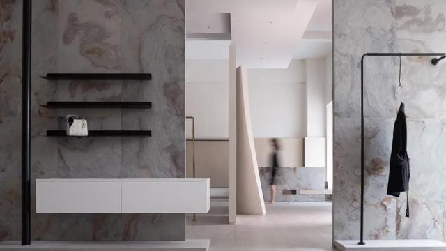 inshop女装中文叫什么（服装店——低调而极具仪式感的迎接方式）