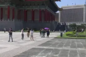 沪市民：不考虑赴台游因不想为“台独”当局贡献人民币图片