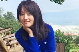 杨钰莹多年前在国外唱的一首歌，清纯靓丽尽显东方女性的美！视频封面