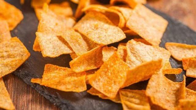 涓栫晫绗竴娆捐殨铔圭矇闆堕闂笘锛孊ugsolutely灏嗗湪涓浗棣栨帹涓ょ鍙ｅ懗锛? onerror=