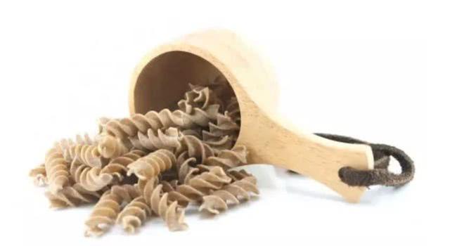 涓栫晫绗竴娆捐殨铔圭矇闆堕闂笘锛孊ugsolutely灏嗗湪涓浗棣栨帹涓ょ鍙ｅ懗锛? onerror=