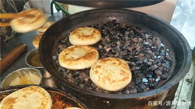 石头饼怎么做好吃（河北邯郸经典小吃石头饼）