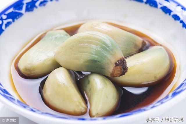 白醋怎么对付鸡皮肤