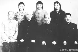 求新求变 终成一派——“北路琴书”创始人邓九如图片