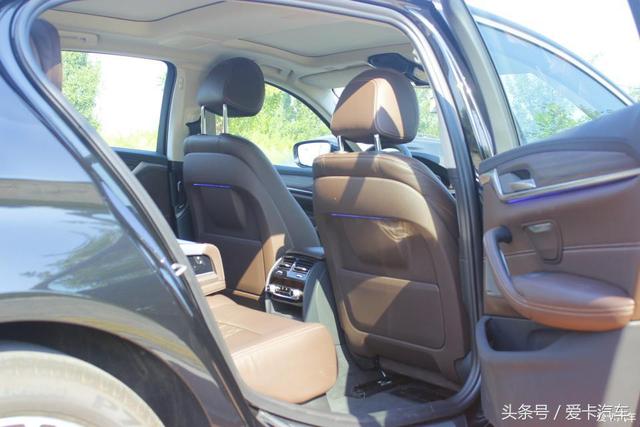 吸粉就是这么容易，试驾全新宝马530Li！