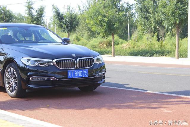 吸粉就是这么容易，试驾全新宝马530Li！