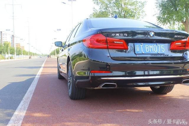 吸粉就是这么容易，试驾全新宝马530Li！