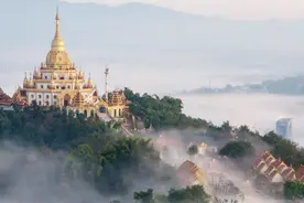 云南官宣体，就属德宏这座城市啦 德宏，一个来了不想走的城市！视频封面