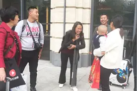 北京之行结束，和清香姐，农村365告别回家，相聚又分别十分不舍视频封面