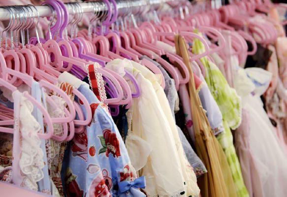 性感，可爱和无尽幻想：那些穿洛丽塔的女孩们