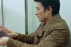 呖咕呖咕新年财：华仔上个厕所的时间打了把牌，竟然还赢了视频封面