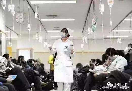 护士：这些药物输注前后需要冲管