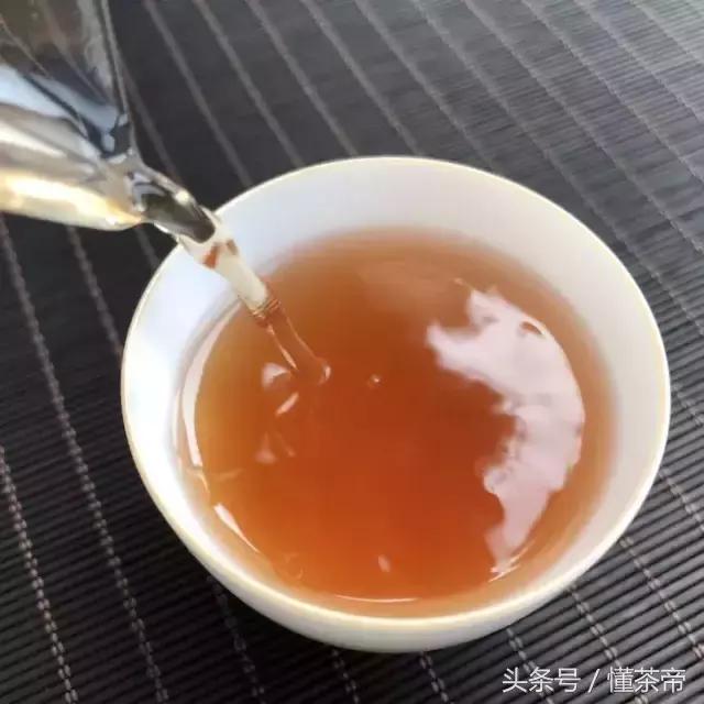 岩茶为什么“香不过肉桂，醇不过水仙”？爱喝茶的你一定要知道！