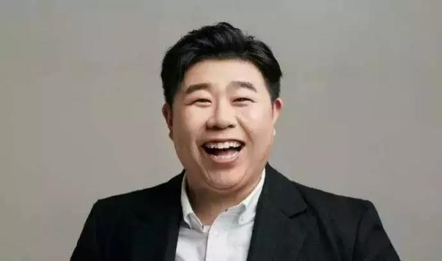 《闪亮新主播》选拔13年后，杜海涛走红，他演尽配角让吴昕落泪