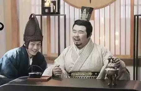 《闪亮新主播》选拔13年后，杜海涛走红，他演尽配角让吴昕落泪