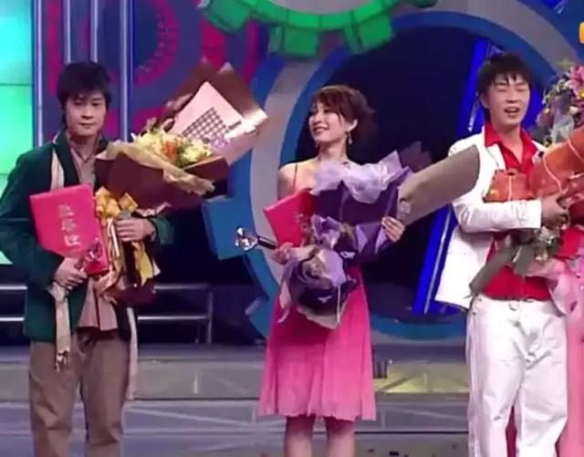 《闪亮新主播》选拔13年后，杜海涛走红，他演尽配角让吴昕落泪