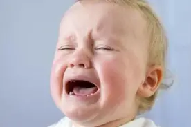 孩子每天吃一口这个，一年之后满嘴脓疮，医生：这是口腔癌视频封面