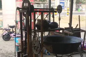 纯正小磨香油多少钱一斤？农村大叔告诉你真实价格，听完别吃惊视频封面